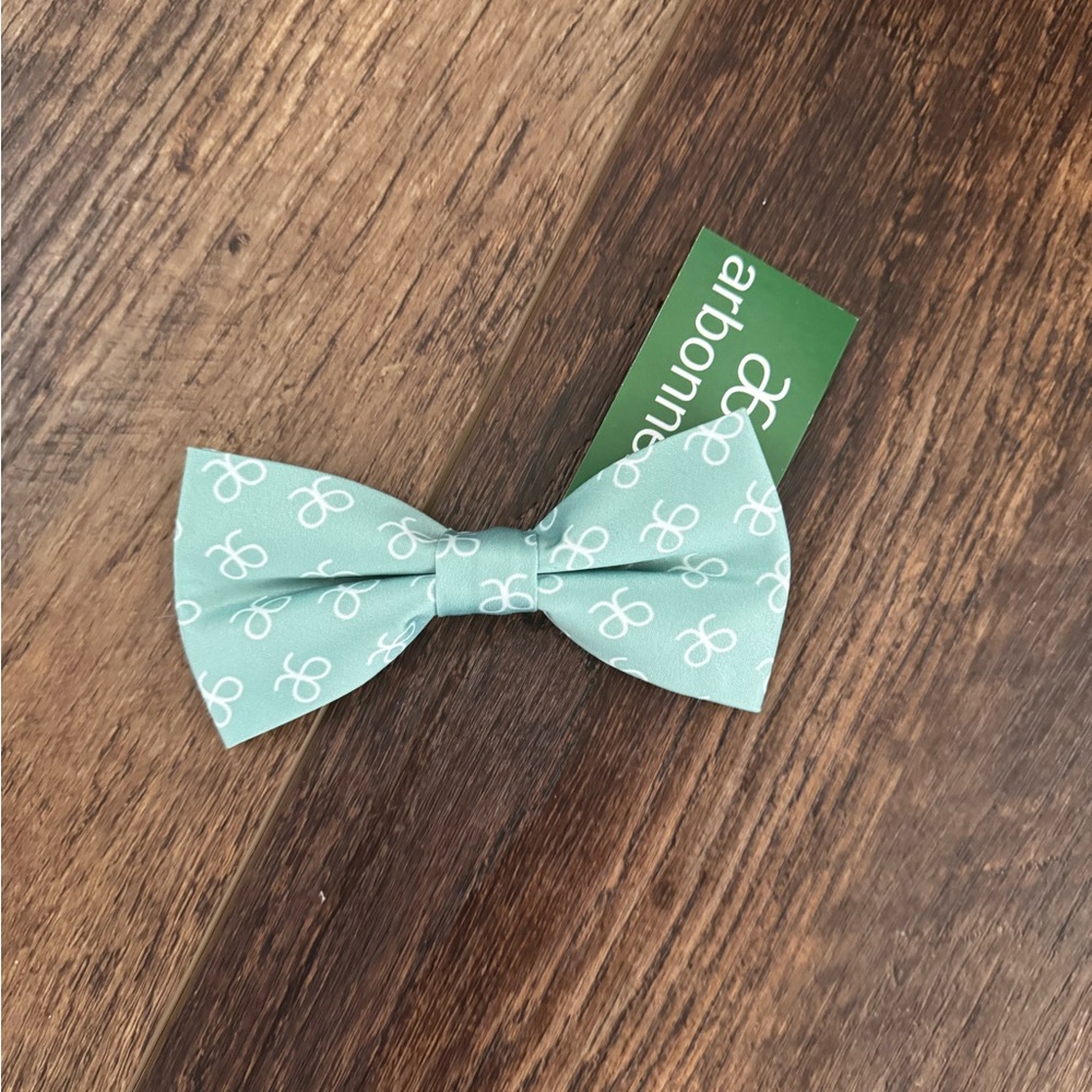 Arbonne dog bow tie